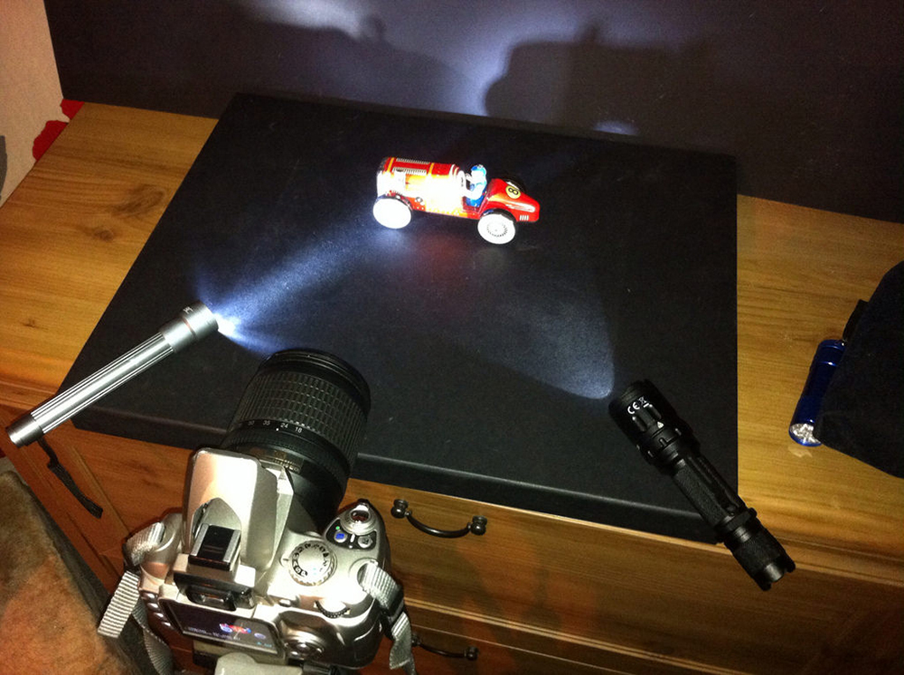 Lighing set up for toy racing car shoot